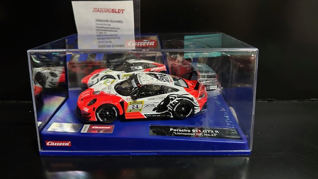 Carrera DIGITAL 32064 Porsche 911 GT3 R  No.24 DTM